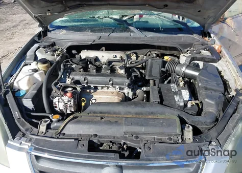 2003 Nissan Altima 2.5 S z USA, uszkodzony, nr VIN 1N4AL11D83C257614